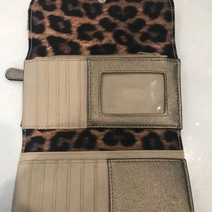 Gorgeous pewter metallic Jessica Simpson wallet